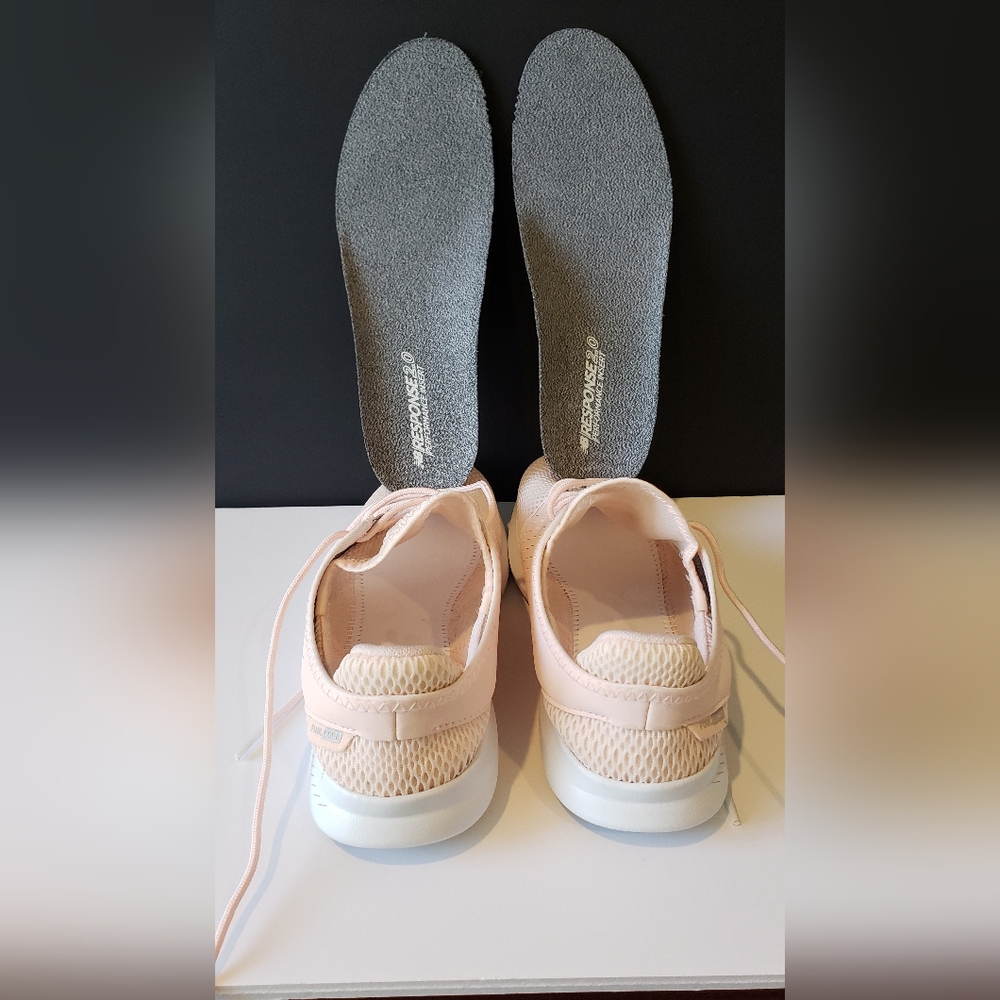 New Balance Women's Blush Pink Mesh Sneakers - Picture 8 of 13